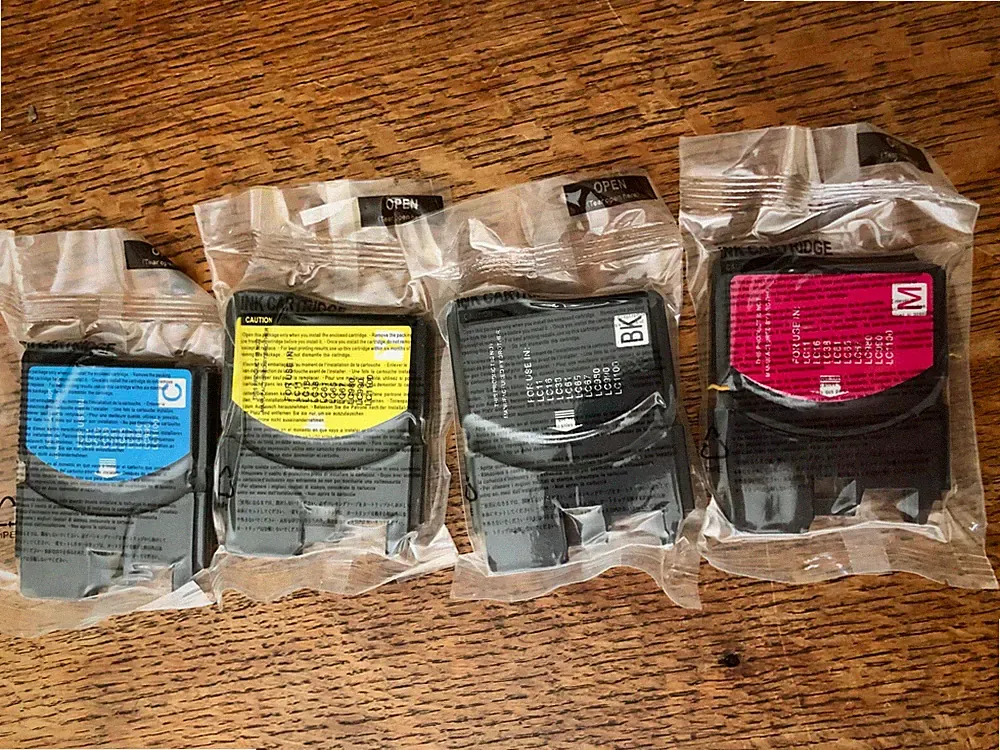 Lot of 8 Ink Cartridges for Brother Printer B- LC11/16/38/61/65/67/980/990/1100